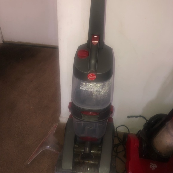 Tables - Picture 4 of 5